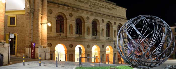 Macerata, Sferisterio di notte